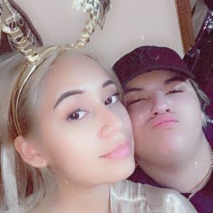 Meet your Posher, Joshua